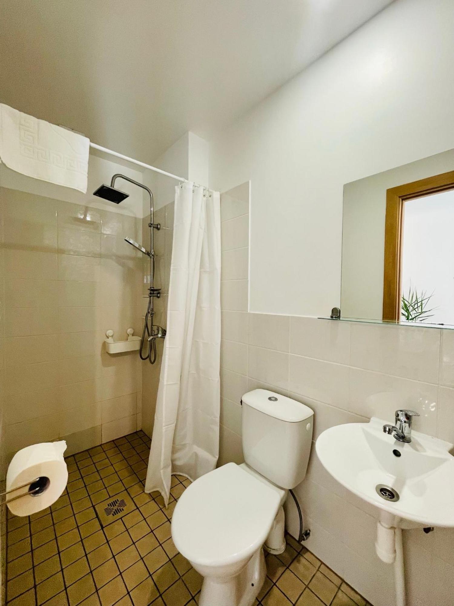 Endla Hostel Ja Apartamendid Haapsalu Extérieur photo